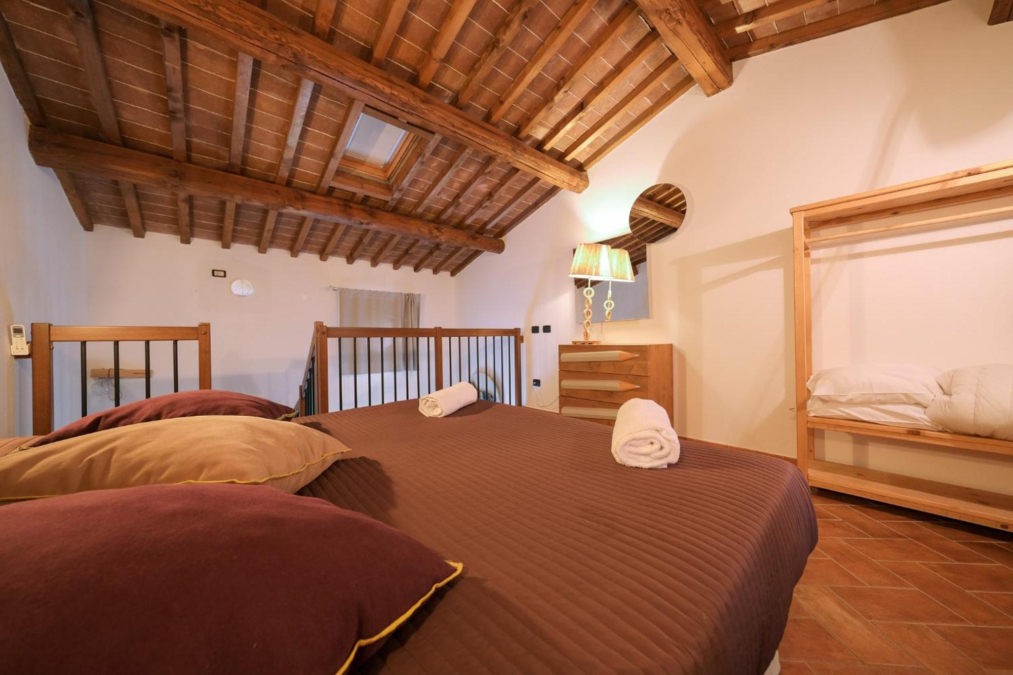 San Ruffino Apartments Lari Exterior foto