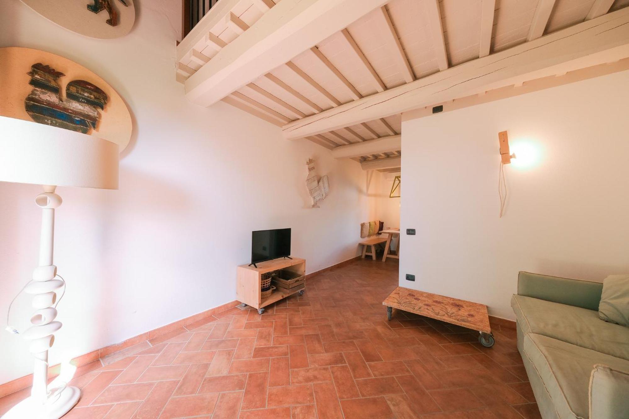 San Ruffino Apartments Lari Exterior foto
