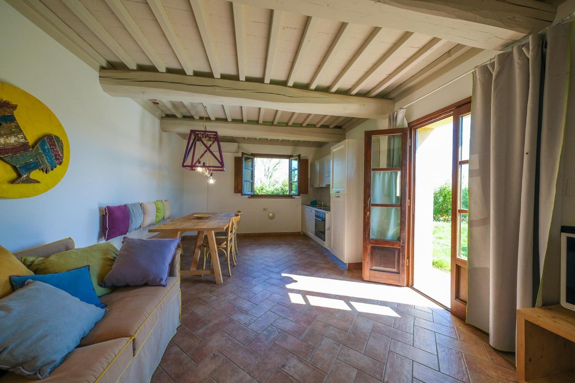 San Ruffino Apartments Lari Exterior foto
